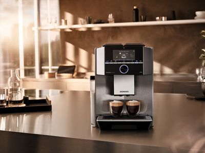 Siemens coffee machines with 360° stainless steel design