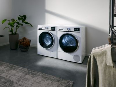 Waschmaschinen und Trockner von Siemens für intelligente Wäschepflege