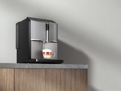 Espressor automat independent Siemens EQ300