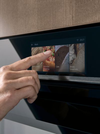 TFT-Touchdisplay Pro, het grootste schermformaat in het ovenassortiment van Siemens.