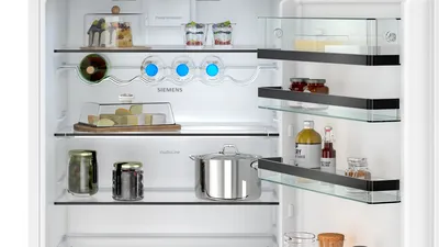 Éclairage LED spécial freezerLight dans un réfrigérateur Siemens