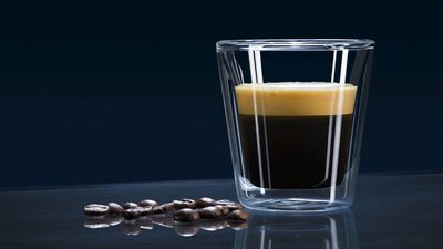 Siemens domácí spotřebiče – Svět kávy – espresso s krémovou pěnou 