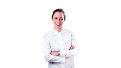 La cheffe pâtissière Nina Métayer réalisera une recette en live au Salon du Chocolat.