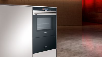 iQ700 Oven with microwave and pulseSteam