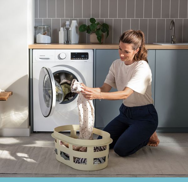 Freistehende Frontlader Waschmaschine: besser zu befüllen als ein Toplader