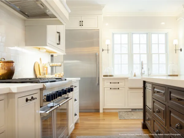 thermador-high-end-Freezer-Columns-stainless-steel-exterior-white-kitchen