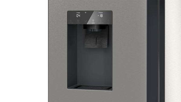 Frigorífico americano con dispensador de agua y hielo