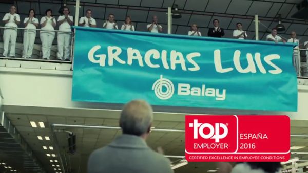 Trabaja con nosotros