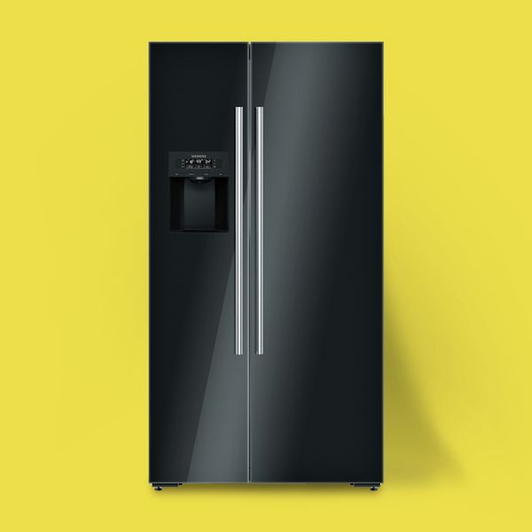 Black Wi-Fi-enabled fridge with Home Connect