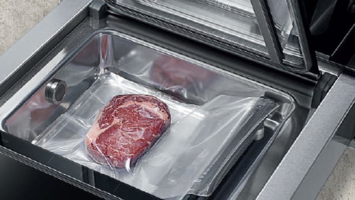 Meat in a vacuum drawer