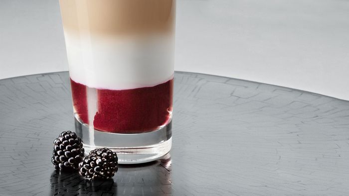 Siemens domácí spotřebiče – Svět kávy – ostružinové latte