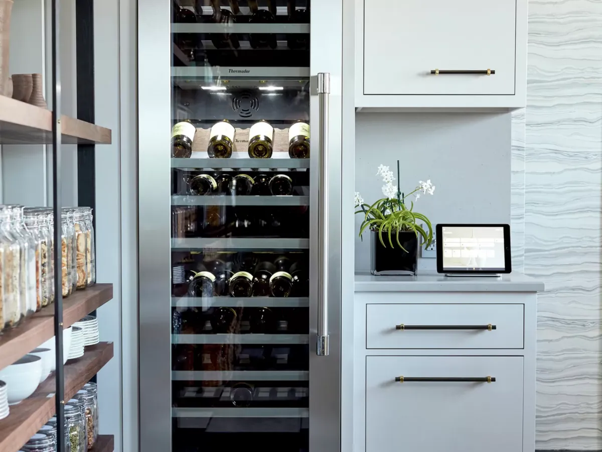 Thermador 18 inch wine shop fridge