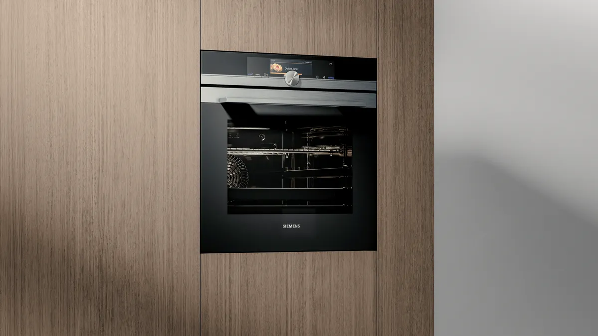 19419221_Siemens_Home_Appliances_Brand_Reshape_Cooking_Baking_PV_Steam_Oven_16_9