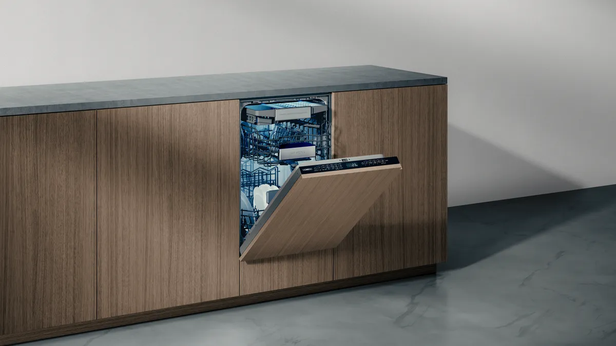 19972501_GL_SIE_PV_Empowering_tiles_dishwashers_fully_integrated_45cm_overlay_16_9