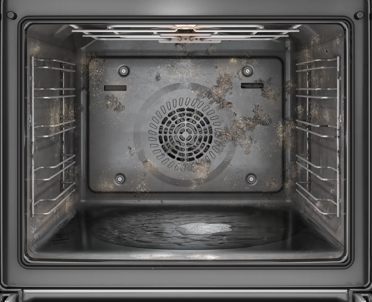 https://media3.bsh-group.com/Images/1200x/20757810_F6_4_Cleaning%20Assistance.webp