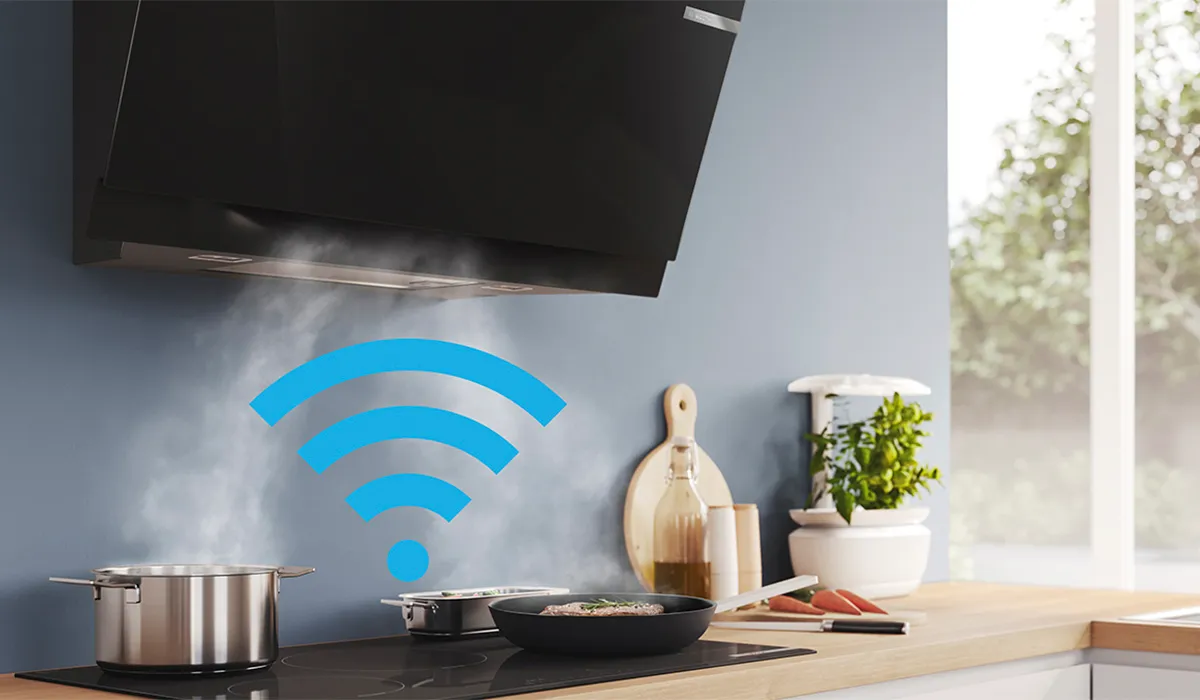 Bosch liesituuletin Wi-Fi-yhteydellä poistaa automaattisesti höyryn kattiloista ja pannusta keittotasolla.
