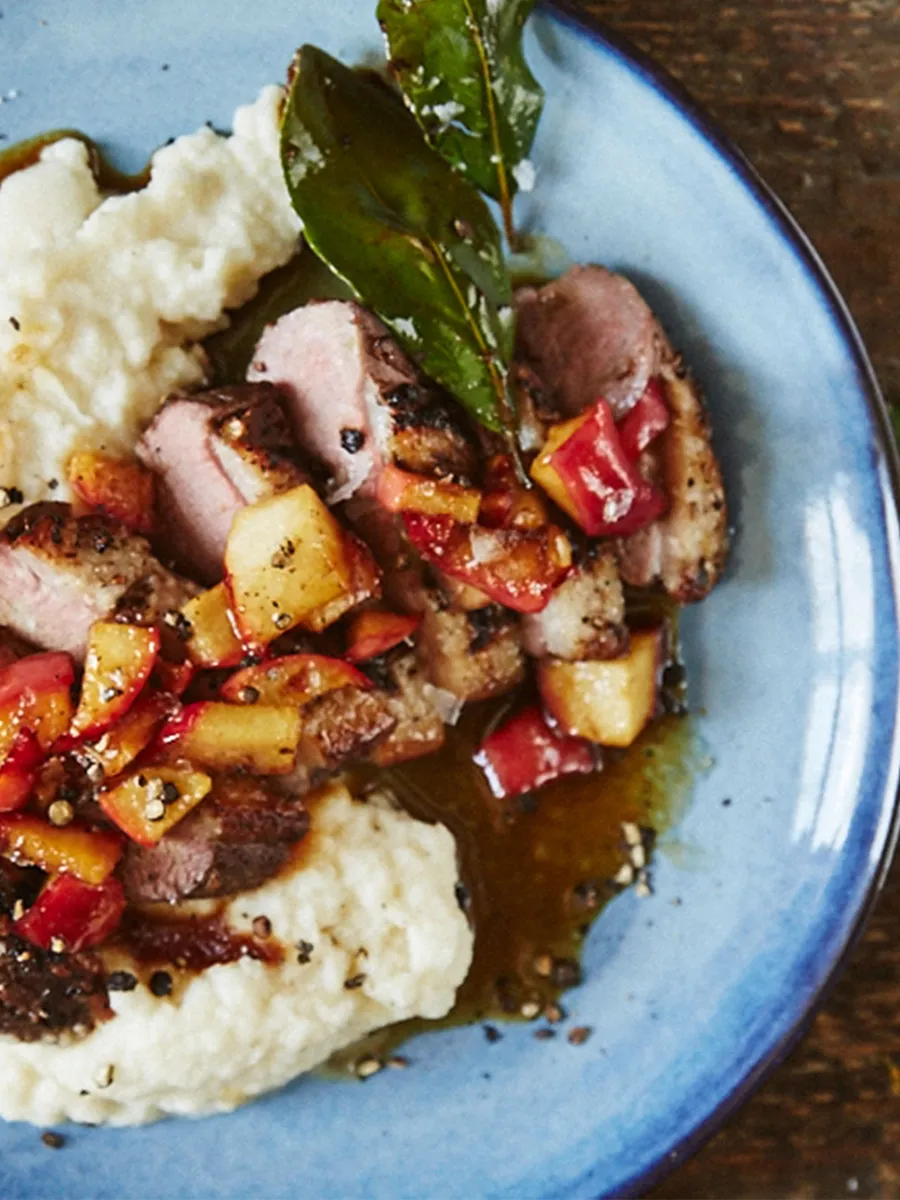 Duck breast with Laurel Apples