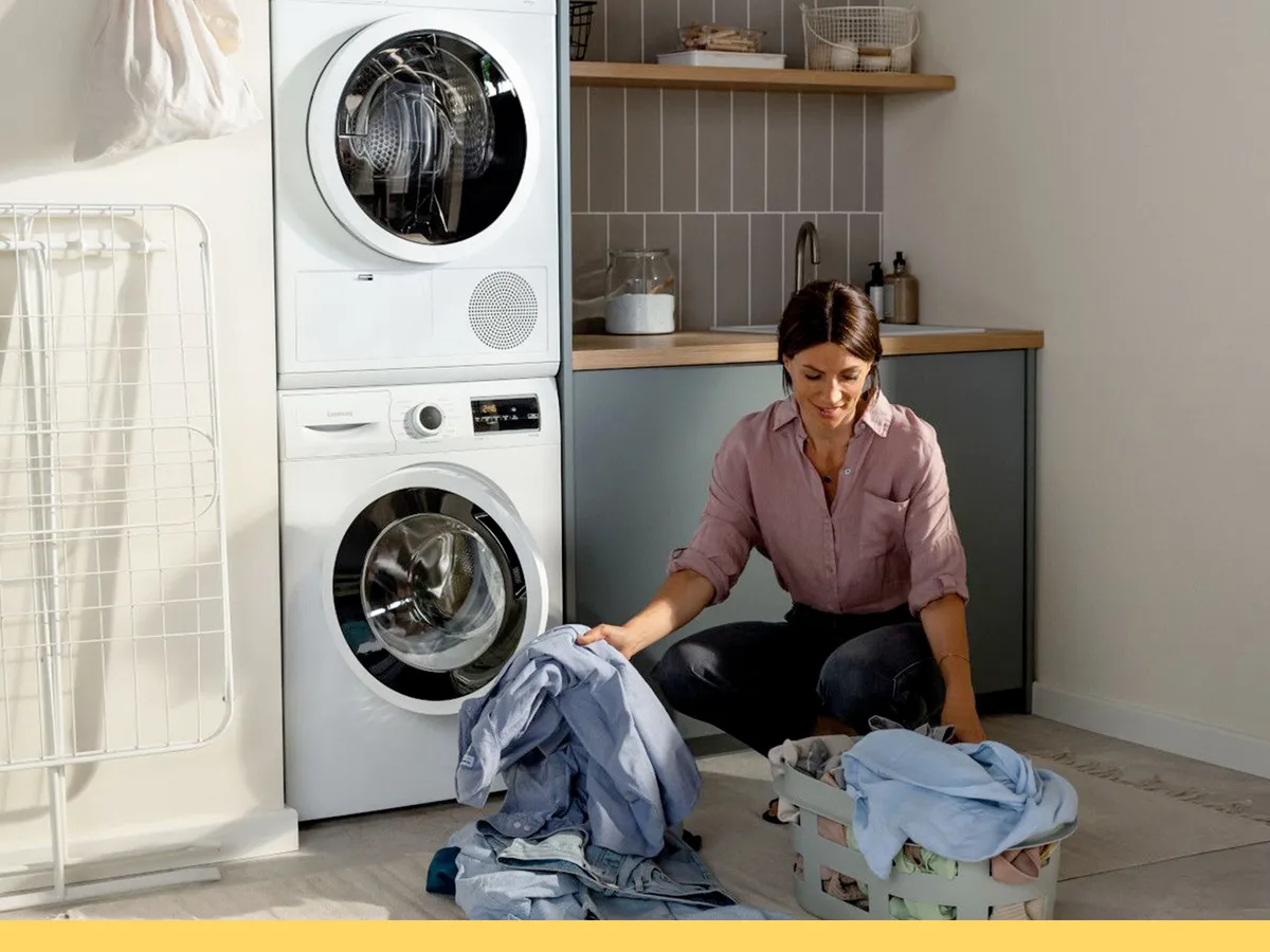 Trockner auf Waschmaschine.