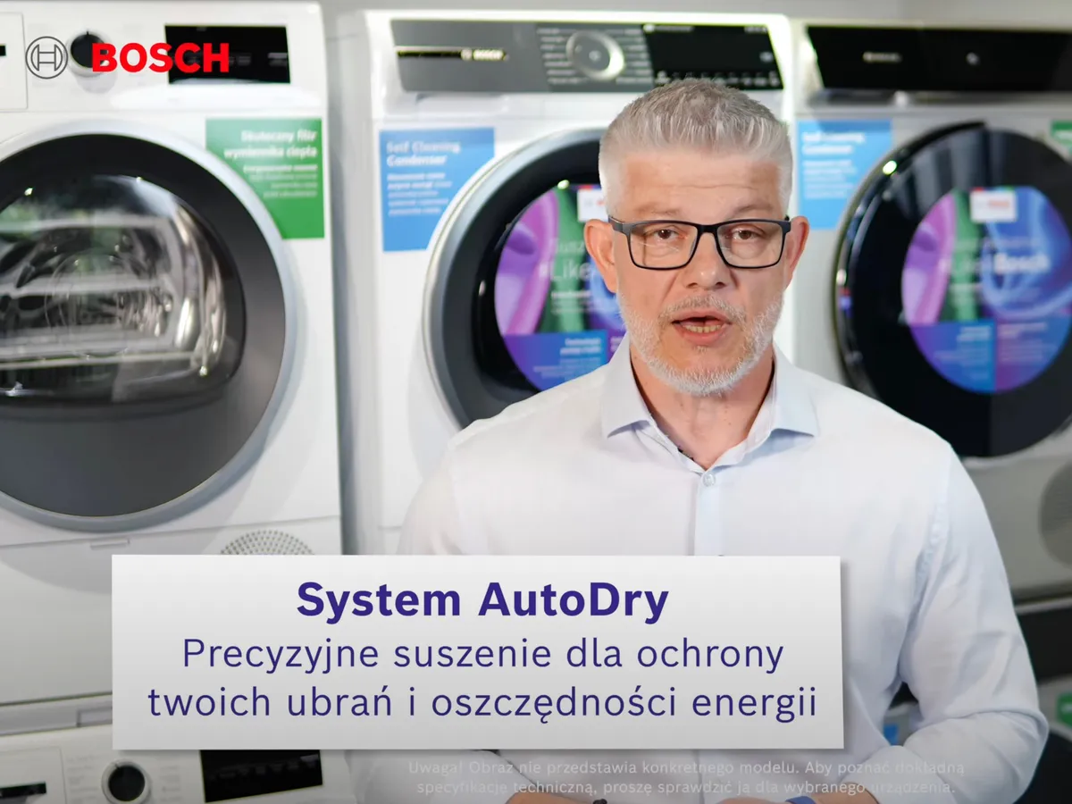 Meżczyzna na tle suszarek