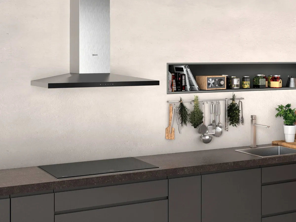 Pyramid chimney hood in kitchen