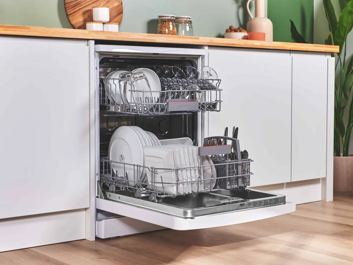 Built in dishwasher with opened door