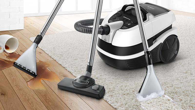 Wet & dry vacuum cleaners