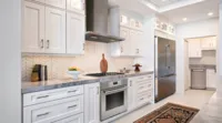 22719755_thermador-luxury-kitchen-appliance-packages-gas-cooktop-wall-oven-white-bright-kitchen_2640x1465.webp