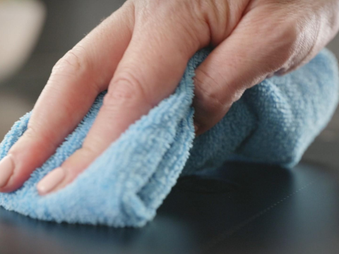 Sin huellas y de f&aacute;cil limpieza