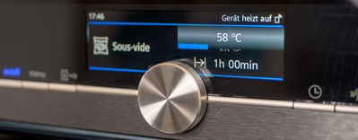 Display mit Temperatureinstellung eines Siemens Sous-vide-Backofens.
