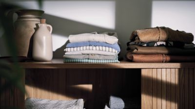Siemens Home Appliances white towels 