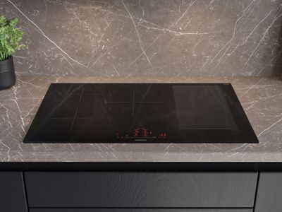 La hotte iQ700 se connecte à Internet et à une table de cuisson - Les  Numériques