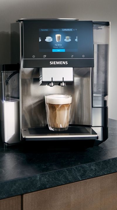 Een wereld van koffie gaat voor jou open via een prachtig full-touch 5 inch iSelect display. 
