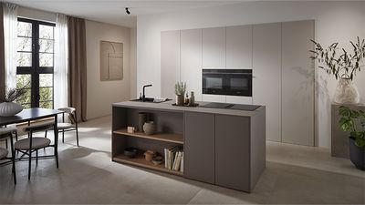 kitchen with siemens built in appliances