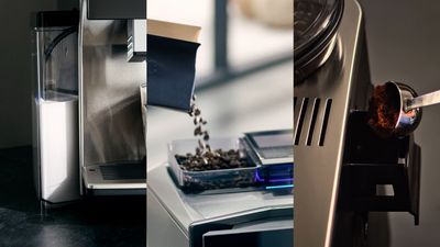 Image d'un écran divisé en trois panneaux représentant le réservoir à lait d'une machine à café Siemens à gauche, les grains de café versés dans le récipient à grains au centre, et une cuillère pleine de café moulu ajoutée dans les compartiments à mouture.