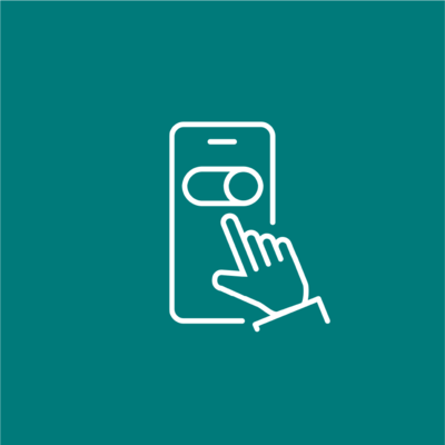 Ikona dłoni klikającej przycisk na smartfonie.