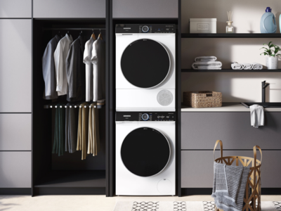 Turm aus Siemens Waschmaschine und Trockner