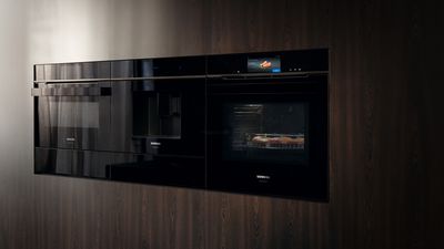 Nachaufnahme des iQ700 studioLine Backofens