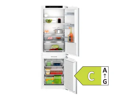 Einbau Kühl-Gefrierkombination mit Energieeffizienzklasse C