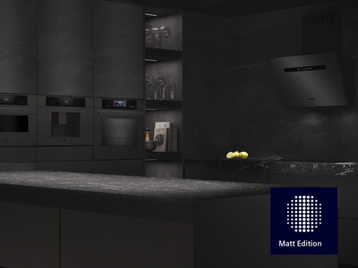 Moderne K&uuml;che mit matten Fronten und matten integrierten Siemens Einbauger&auml;ten.