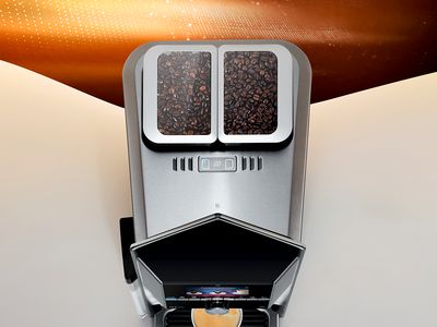 Machine à café automatique EQ.9 connect