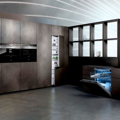 Dark Marble Kitchen display with IQ700 applainces
