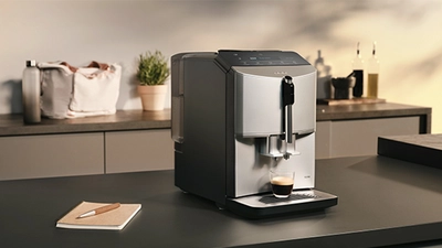 Machines à espresso entièrement automatiques EQ300