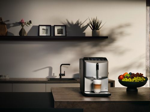 Siemens Coffeeworld - Plně automatický kávovar Siemens EQ.300 vám připraví kávu jediným stisknutím