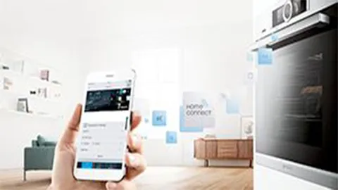 Smart oven with Home Connect