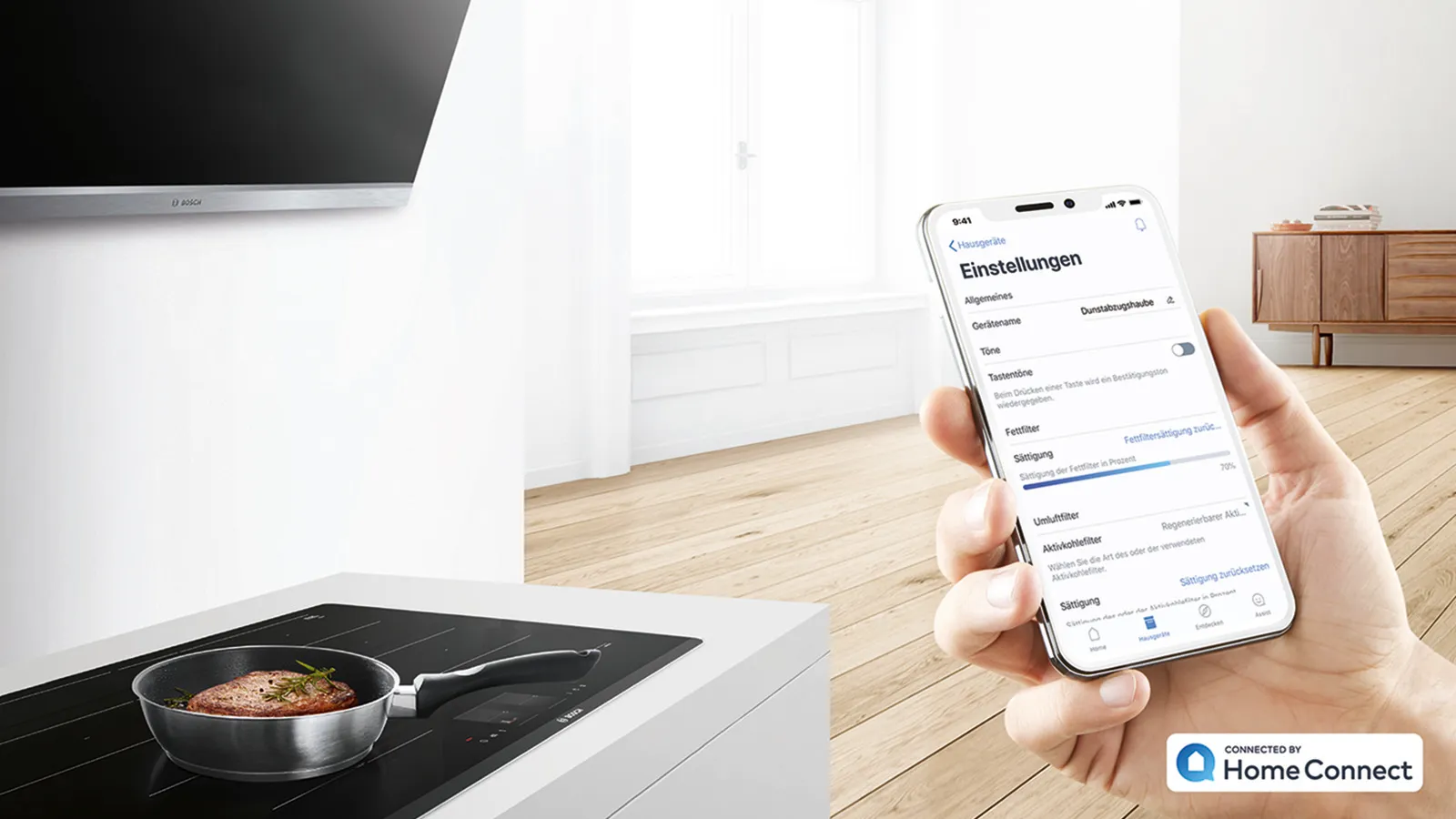 Preko Home Connect preprosto upravljajte sodobno Boschevo accent line napo.