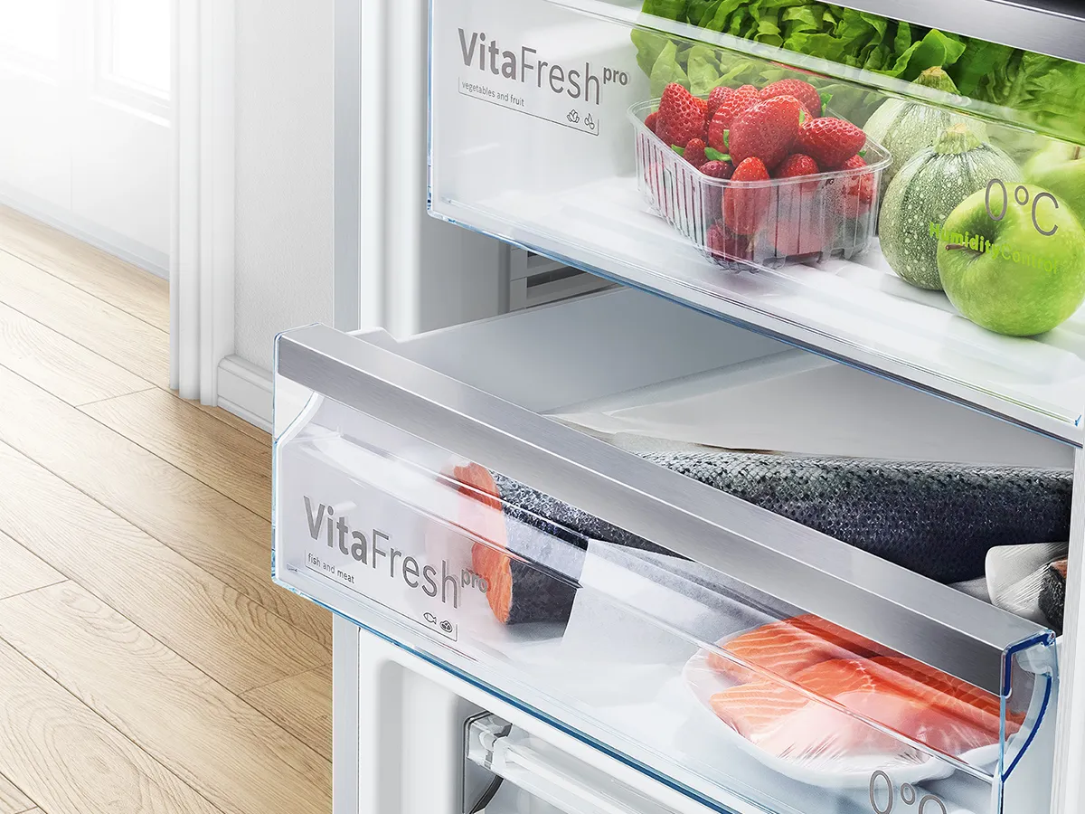 VitaFresh drawers open in Fridge Freezer