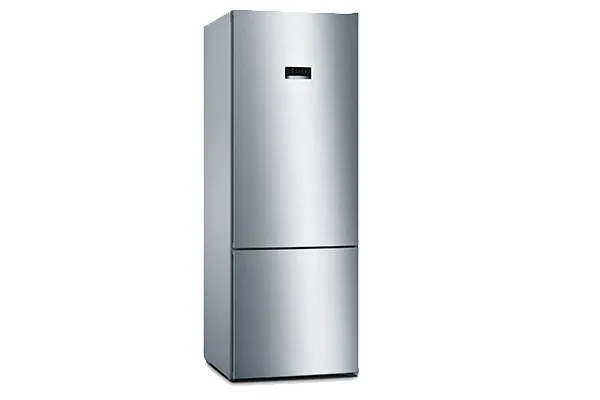 Freestanding fridge freezers 70cm wide