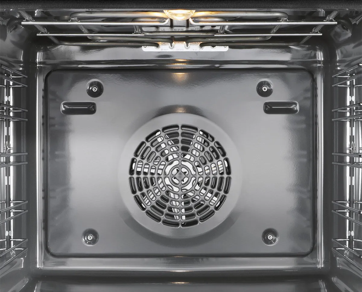 The interior of a very clean pyrolytic Bosch oven.