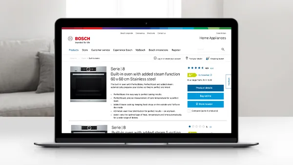 Laptoplar görüntüleniyor Bosch aleti web sitesi ürün detayları ve derecelendirmeleri ile.