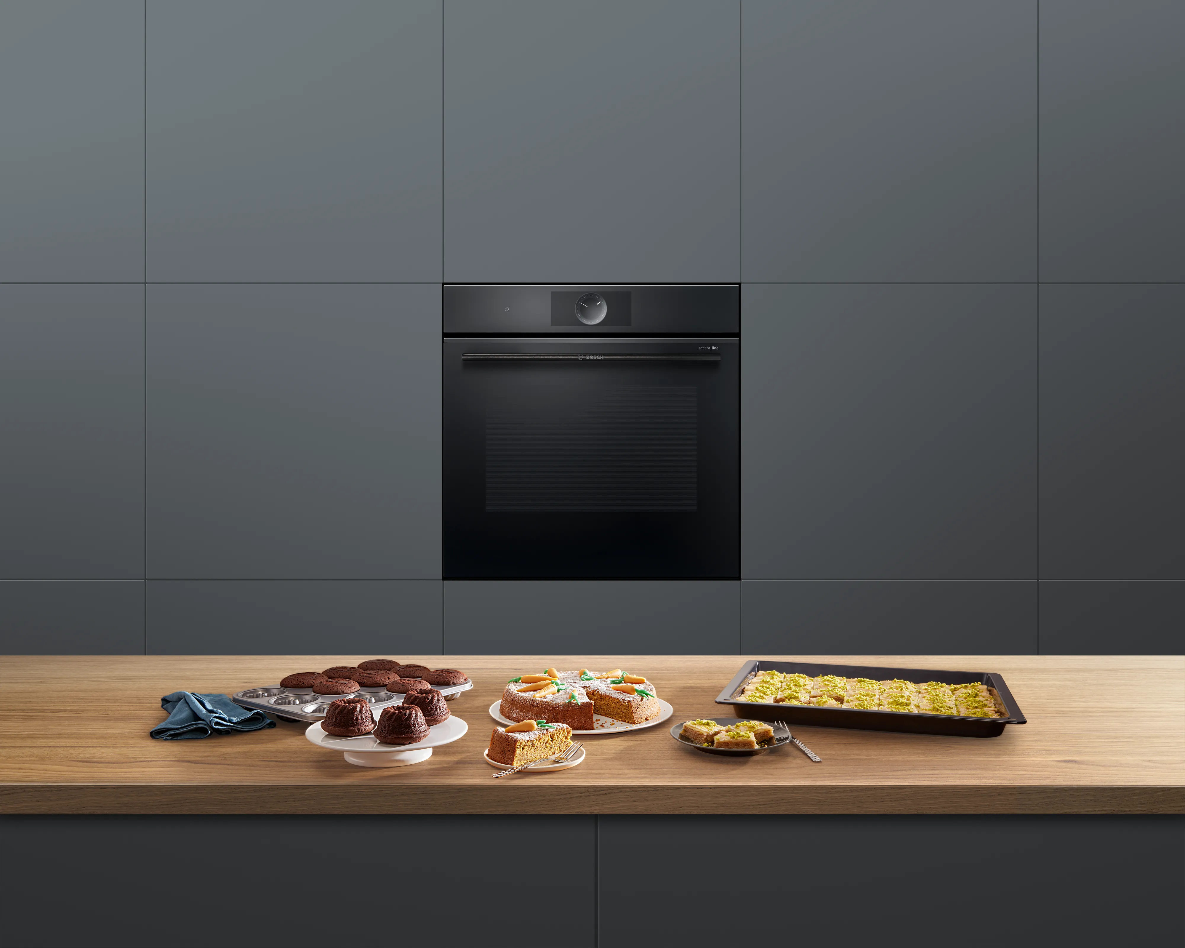 Vgradna pečica Bosch accent line s funkcijo PerfectBake Plus